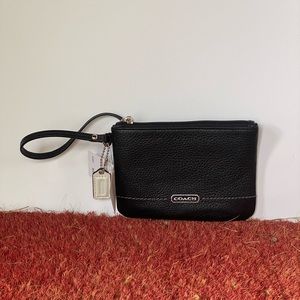 Coach Park Leather Small Wristlet Black NWT
